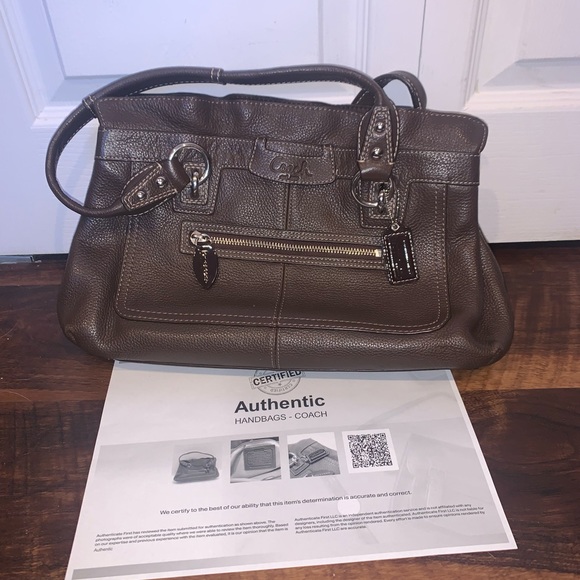 Coach Handbags - EUC Coach Penelope Leather Shoulder Bag